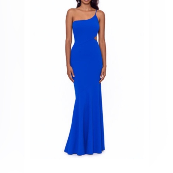 Elegant Blue Evening Gown - Picture 8 of 8